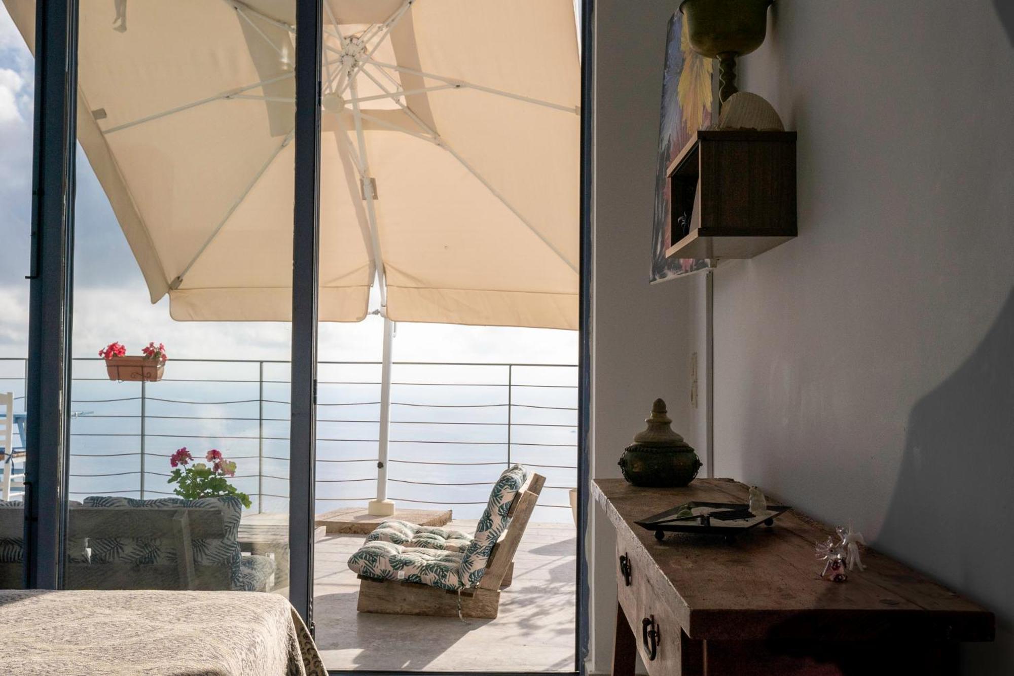 Serenity Boutique Suites Athánion Exteriér fotografie